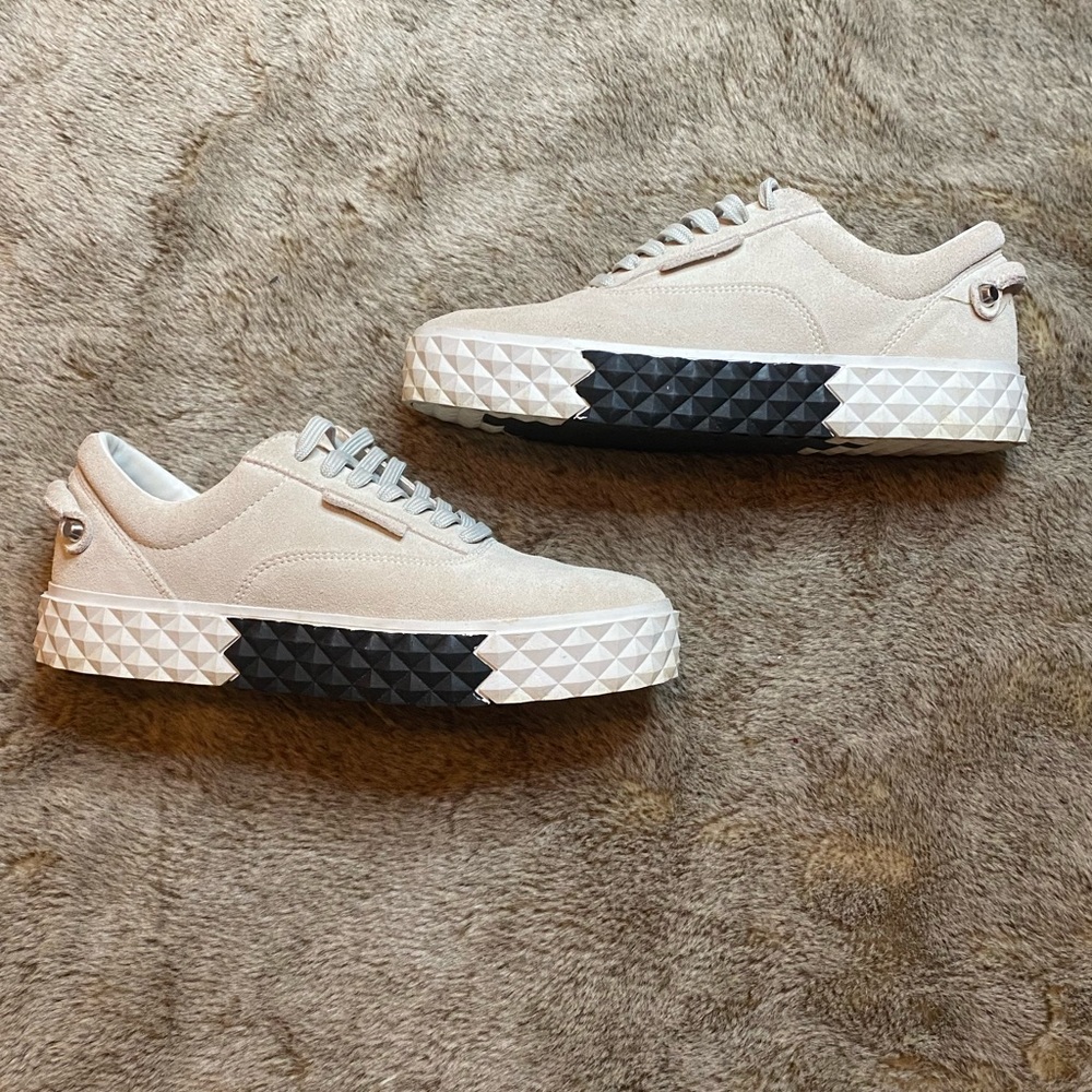 Kendall & Kylie Sneakers